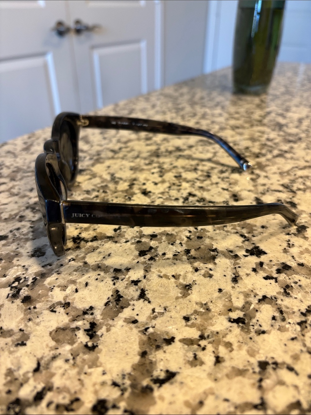 Juicy Couture Black Rounded Frame Sunglasses - Picture 2 of 7